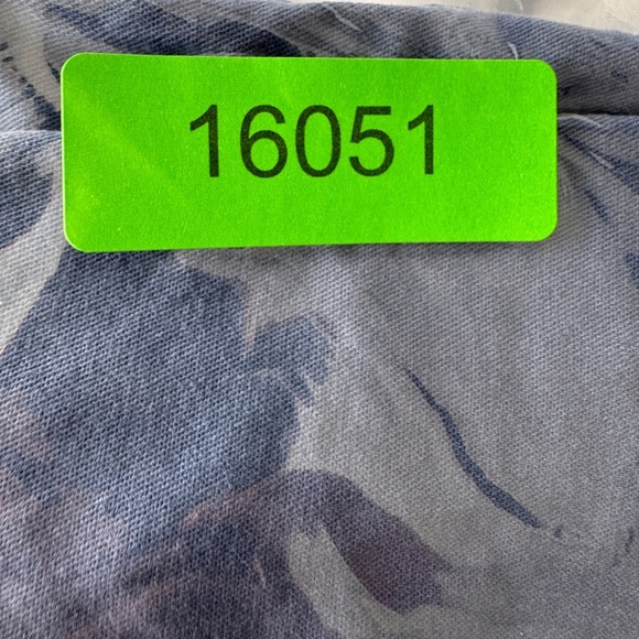 IZOD Saltwater Men's 32 Chino Golf Shorts Casual Preppy Purplish-Blue Outdoor - Picture 13 of 13